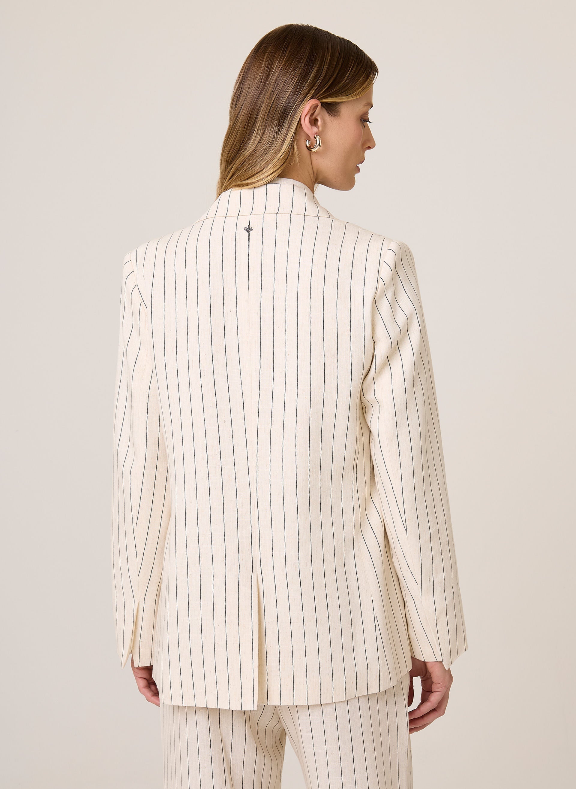 Blazer Alfaiataria Feminino Linho Catarina Bege Claro Elegante