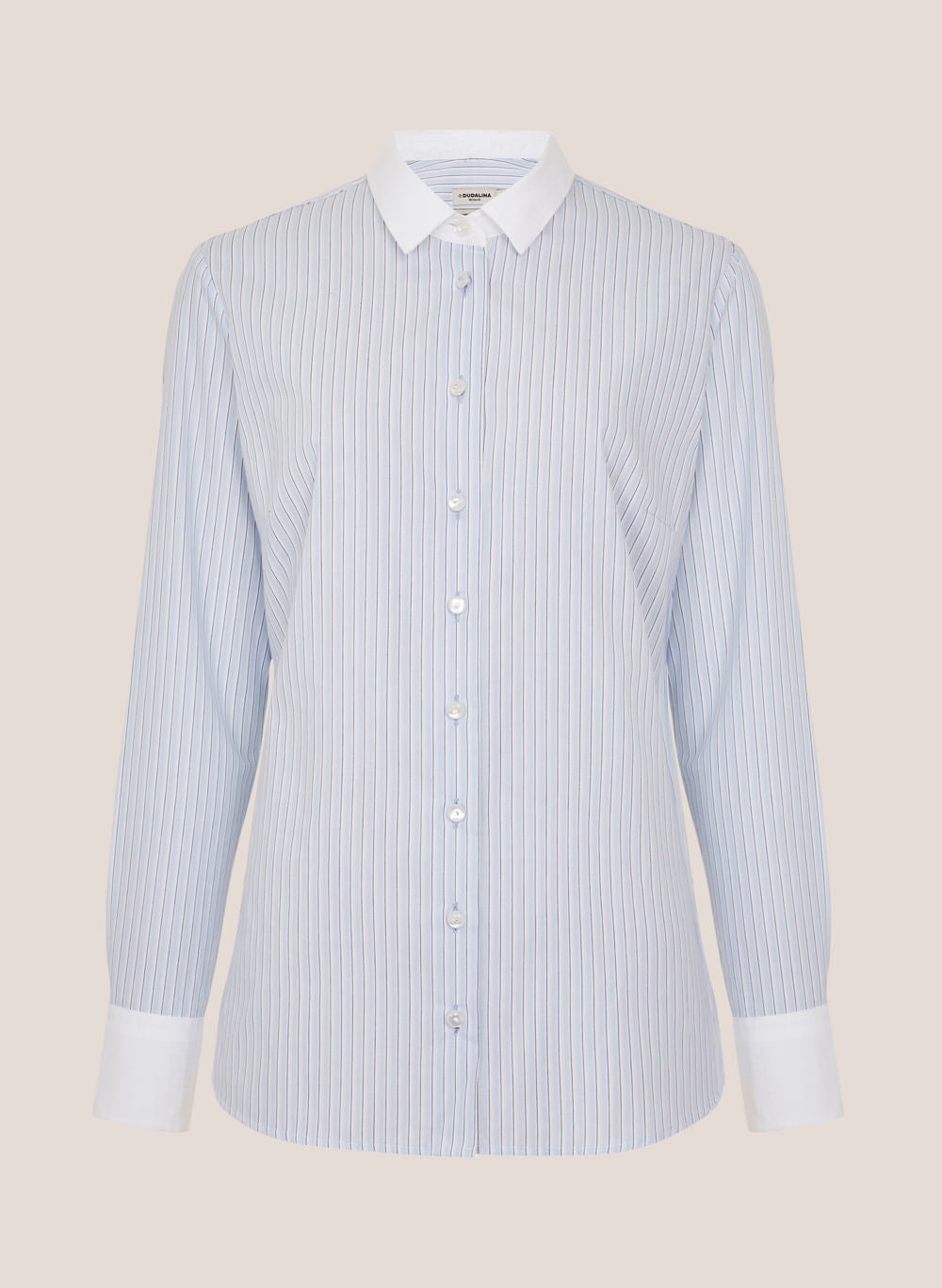 Camisa Regular Fit Listrada Feminina com Mangas Longas e Botões