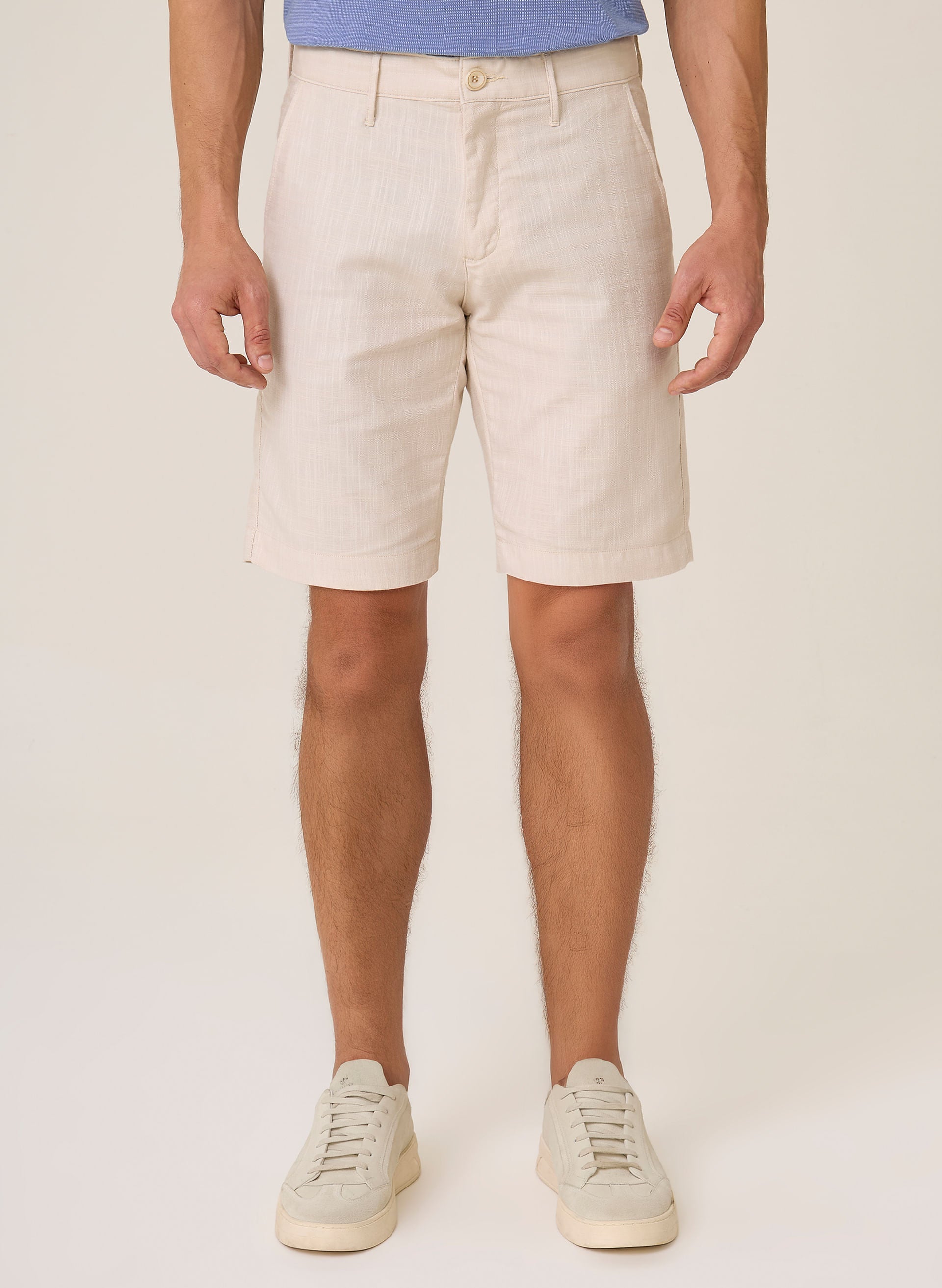 Bermuda Slim Fit Textura Masculina Dudalina Confortável Bege