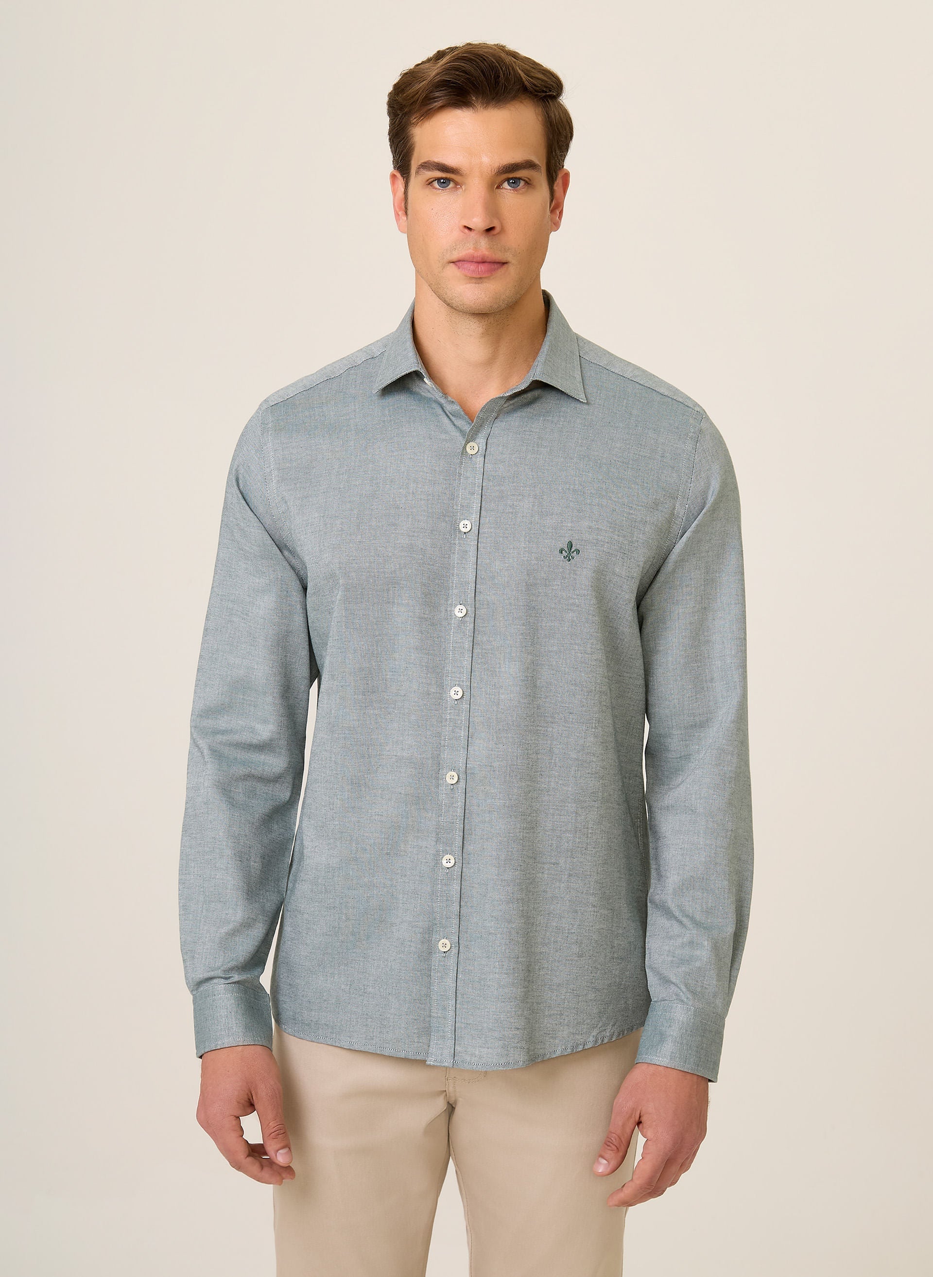 Camisa Masculina Slim Fit Oxford Lisa Verde Médio Dudalina Confortável