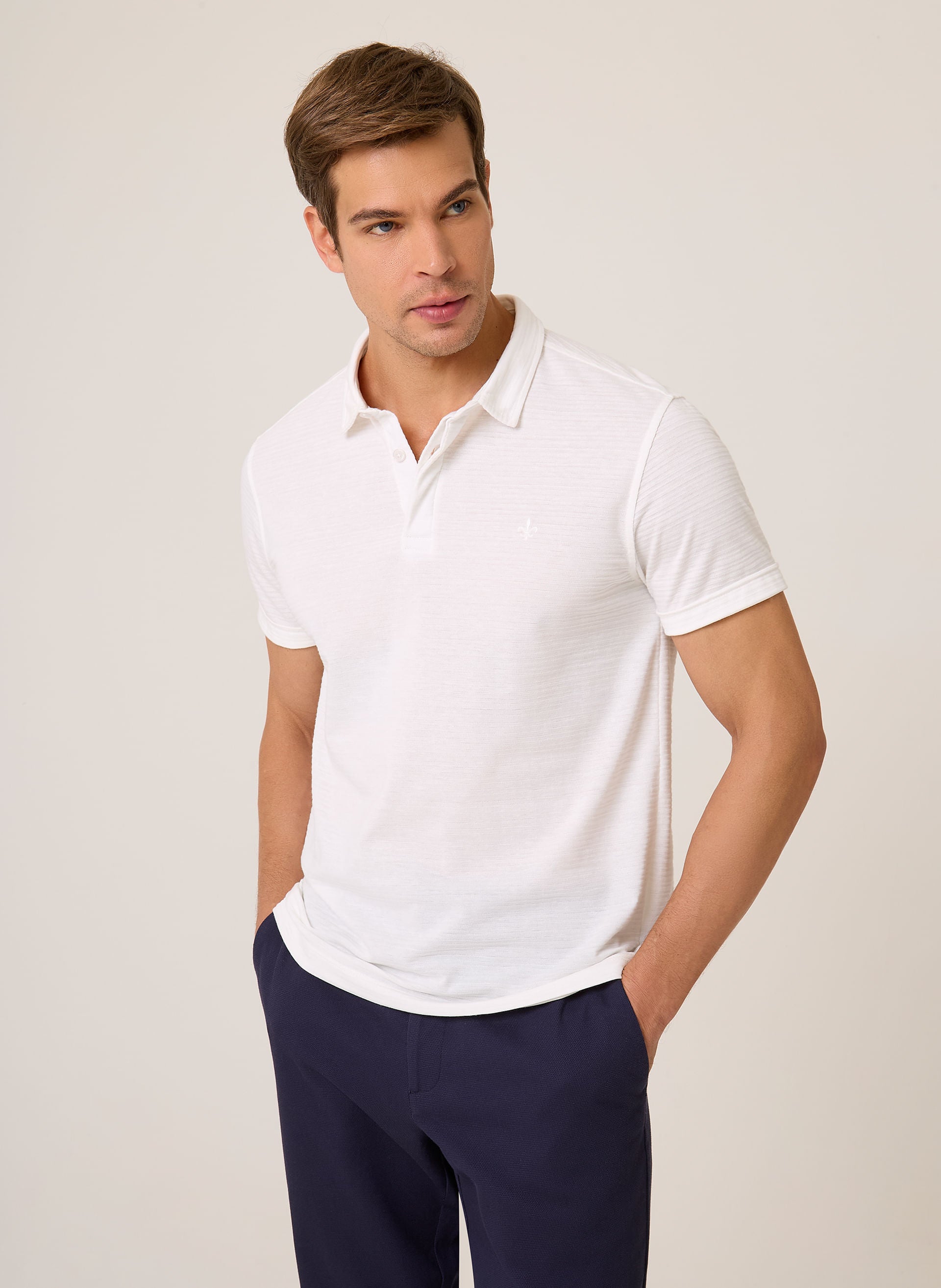 Polo Masculina Regular Fit Listras Textura Conforto e Estilo